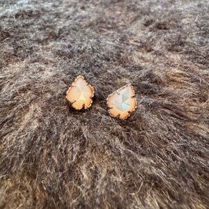 Kendra Scott Elegant Gold-Toned Teardrop Earrings